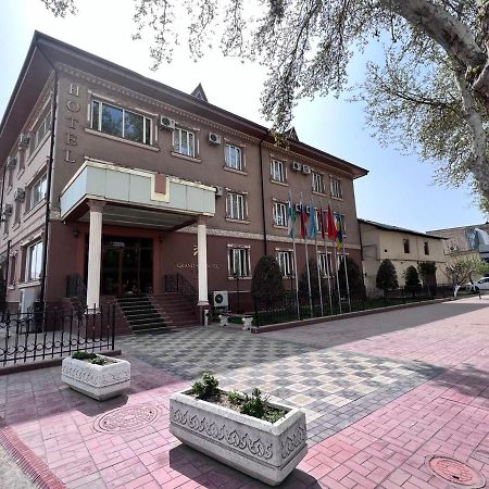 Grand Nur Hotel Taşkent Dış mekan fotoğraf
